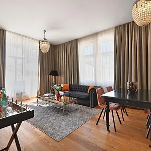https://6-rooms.vienna-besthotels.com